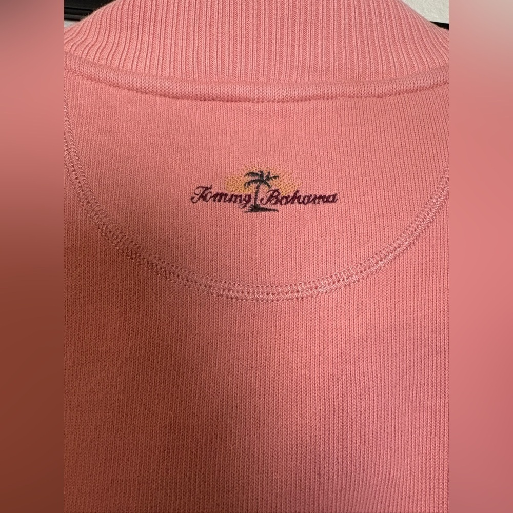 Tommy Bahama Athleisure Ribbed 100% Cotton Coral Knit 1/4 Top and Cropped Pants. - Picture 11 of 16
